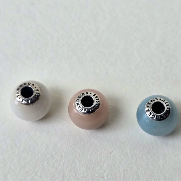 Pandora essence pair: Caring, Loyalty - Picture 3 of 3